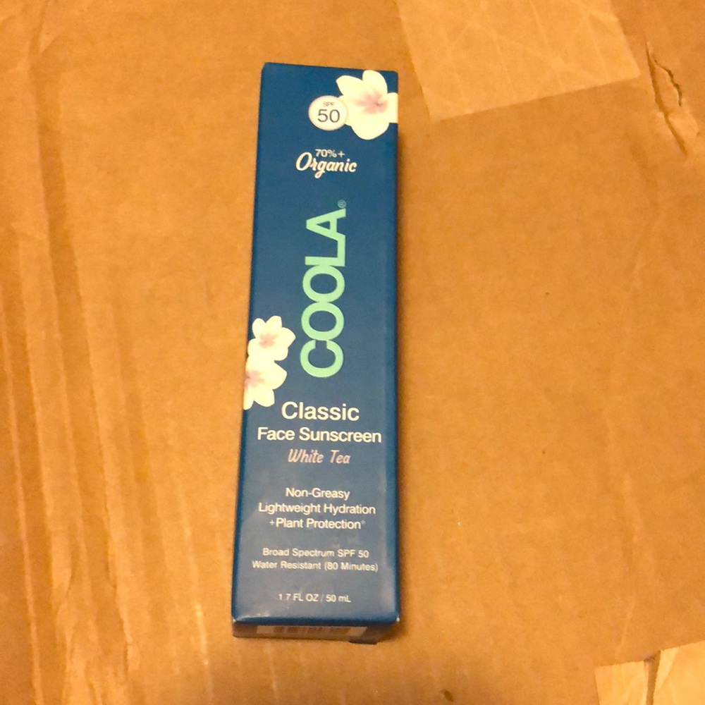 Coola classic face sunscreen spf 50 BNIB FULL SIZE